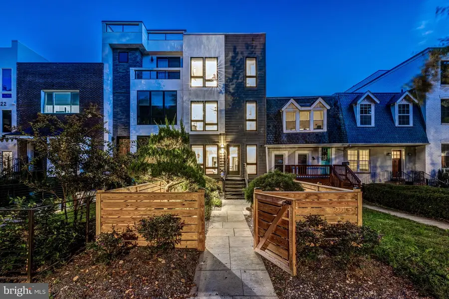 3728 R St Nw, Washington, DC 20007 - #2