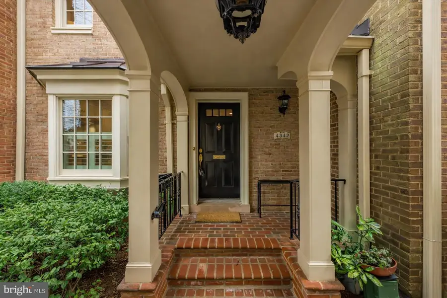 4342 Westover Pl Nw, Washington, DC 20016 - #3