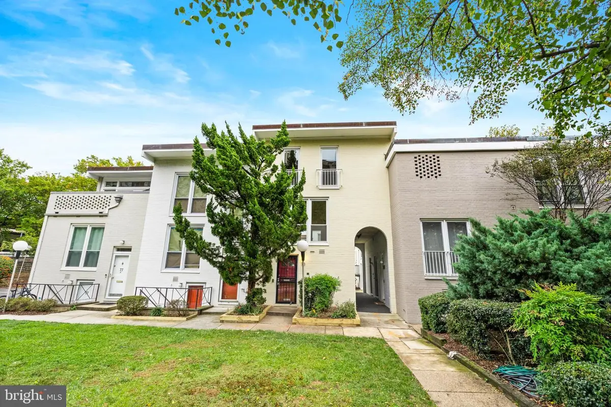 73 G St Sw #103, Washington, DC 20024 - Image #1