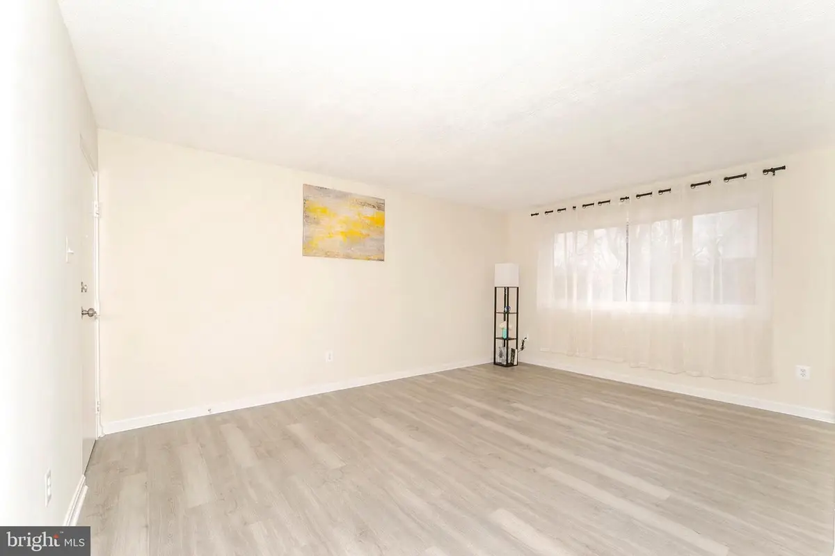 14 Halley Pl Se #103, Washington, DC 20032 - Image #1