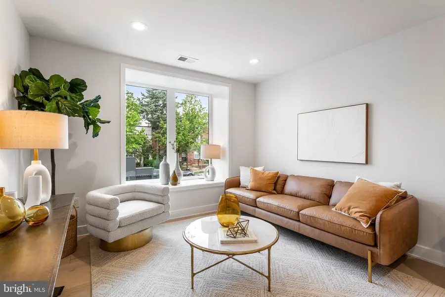 845 19th St Ne #8, Washington, DC 20002 - Image #2