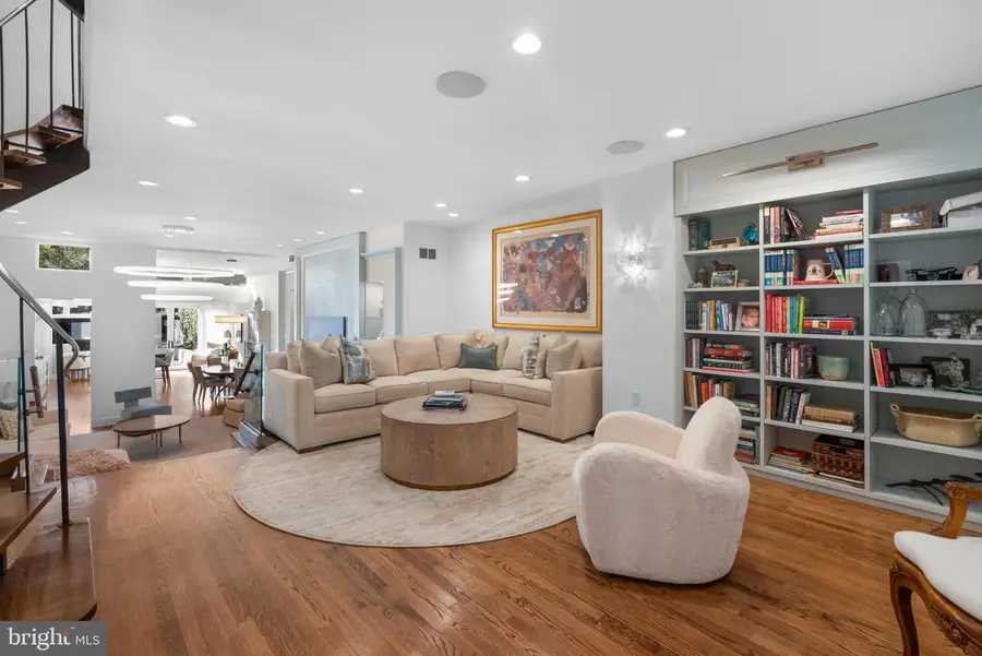 3322 Dent Pl Nw, Washington, DC 20007 - Image #3