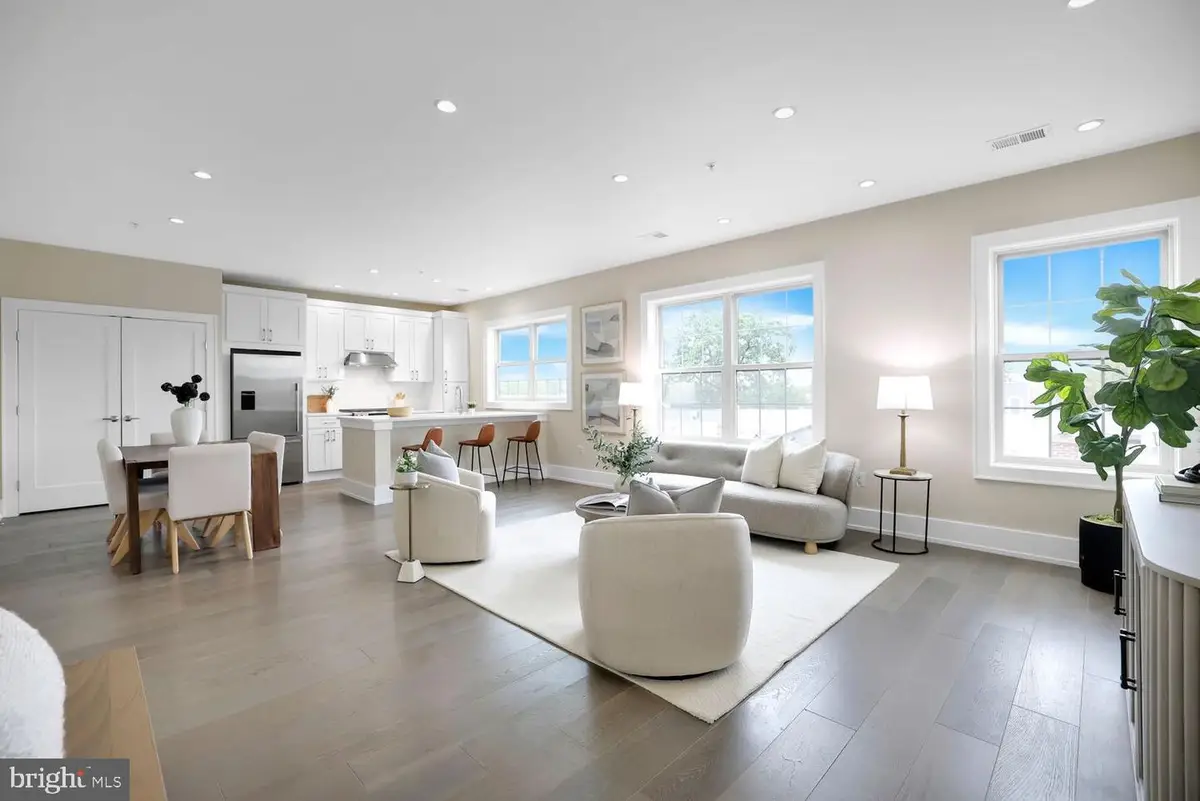 16 17th St Ne #312, Washington, DC 20002 - Image #1