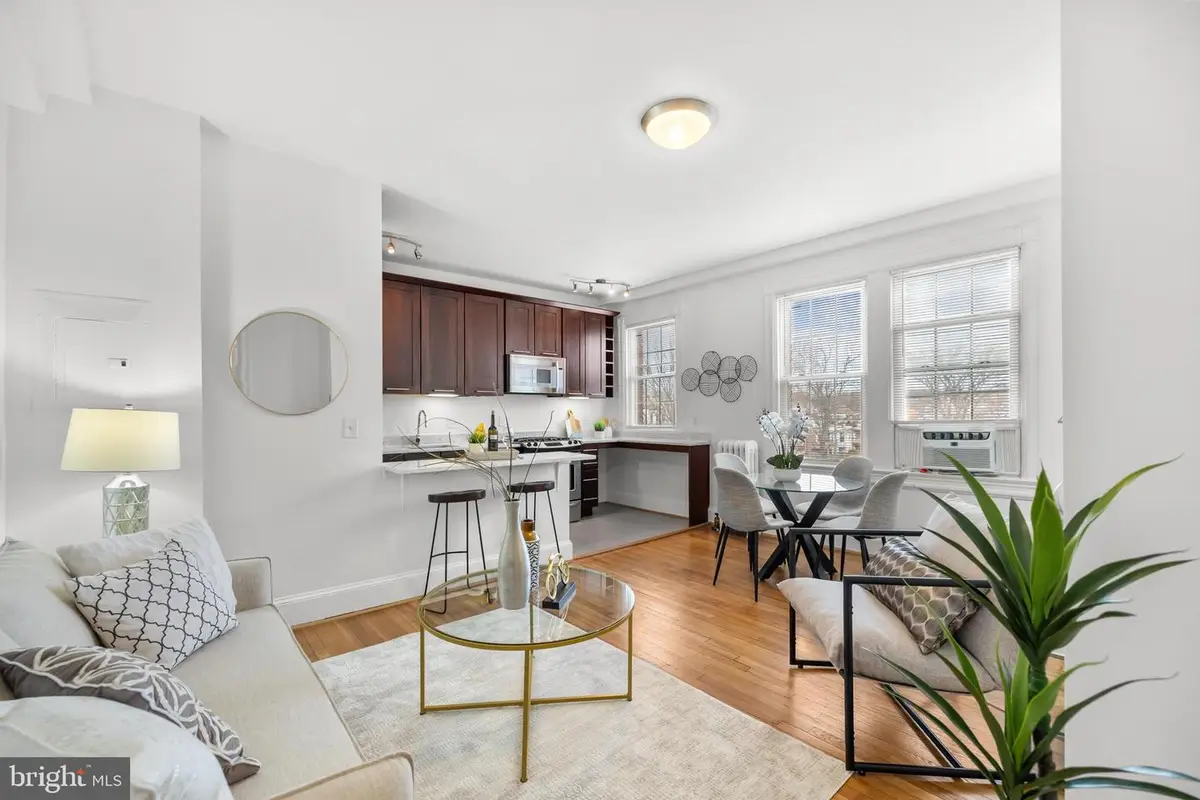 3314 Mount Pleasant St Nw #35, Washington, DC 20010 - Image #1