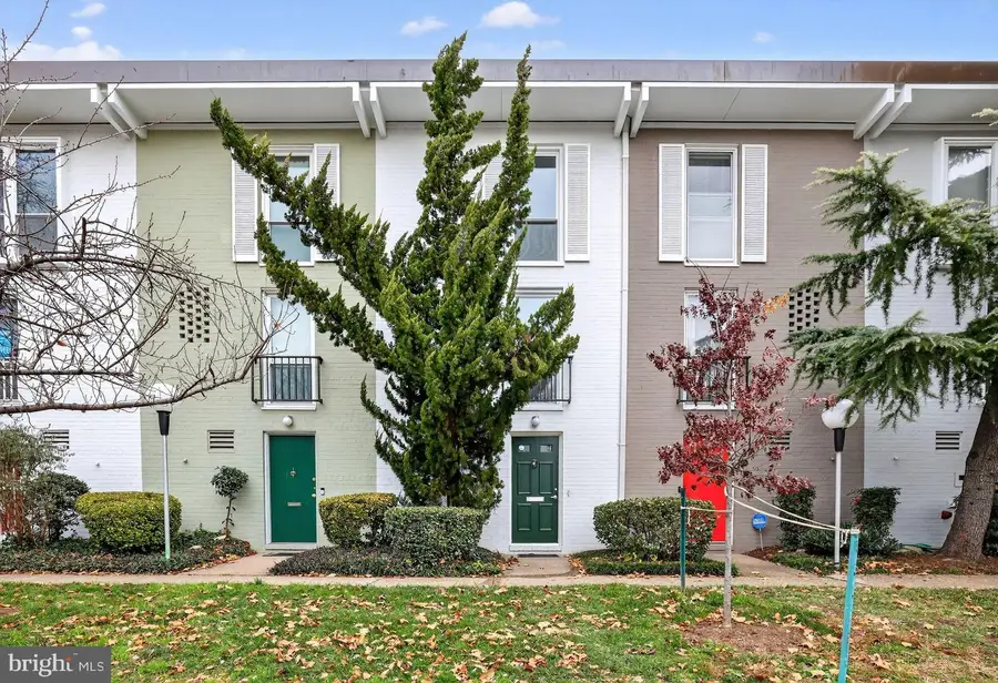 205 G St Sw #145, Washington, DC 20024 - Image #2