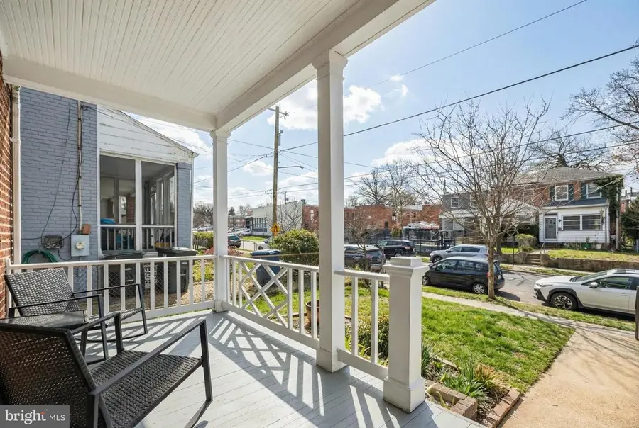 2942 M St Se, Washington, DC 20019 - #2