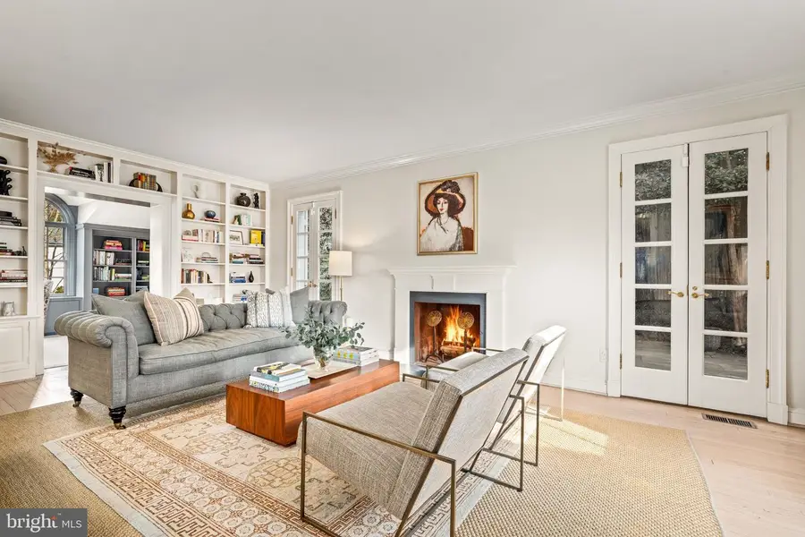 5047 Glenbrook Ter Nw, Washington, DC 20016 - Image #3