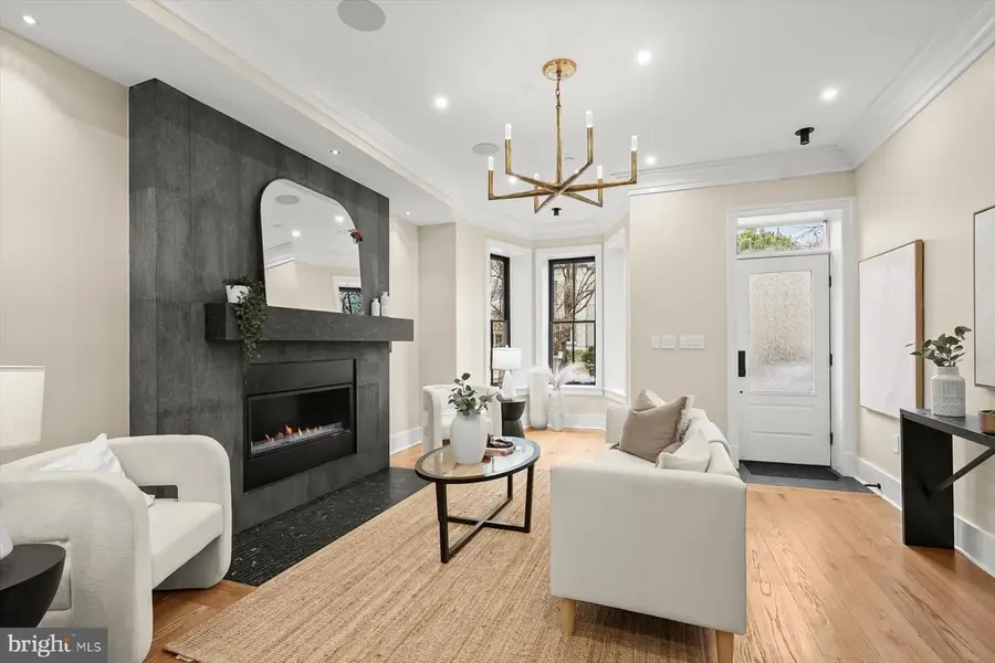 235 12th St Se, Washington, DC 20003 - Image #3