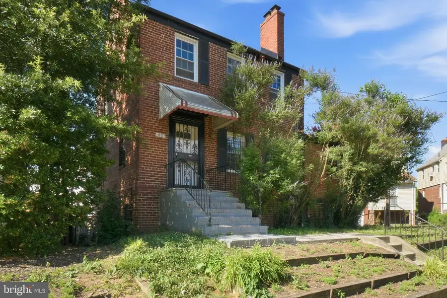 1927 Quincy St Ne, Washington, DC 20018 - #2