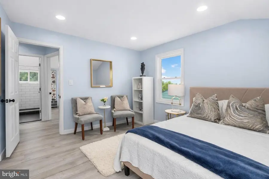 852 50th Pl Ne, Washington, DC 20019 - #3