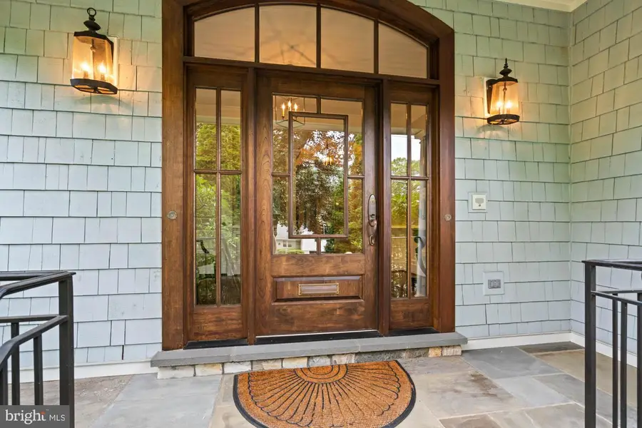 2215 King Pl Nw, Washington, DC 20007 - Image #3