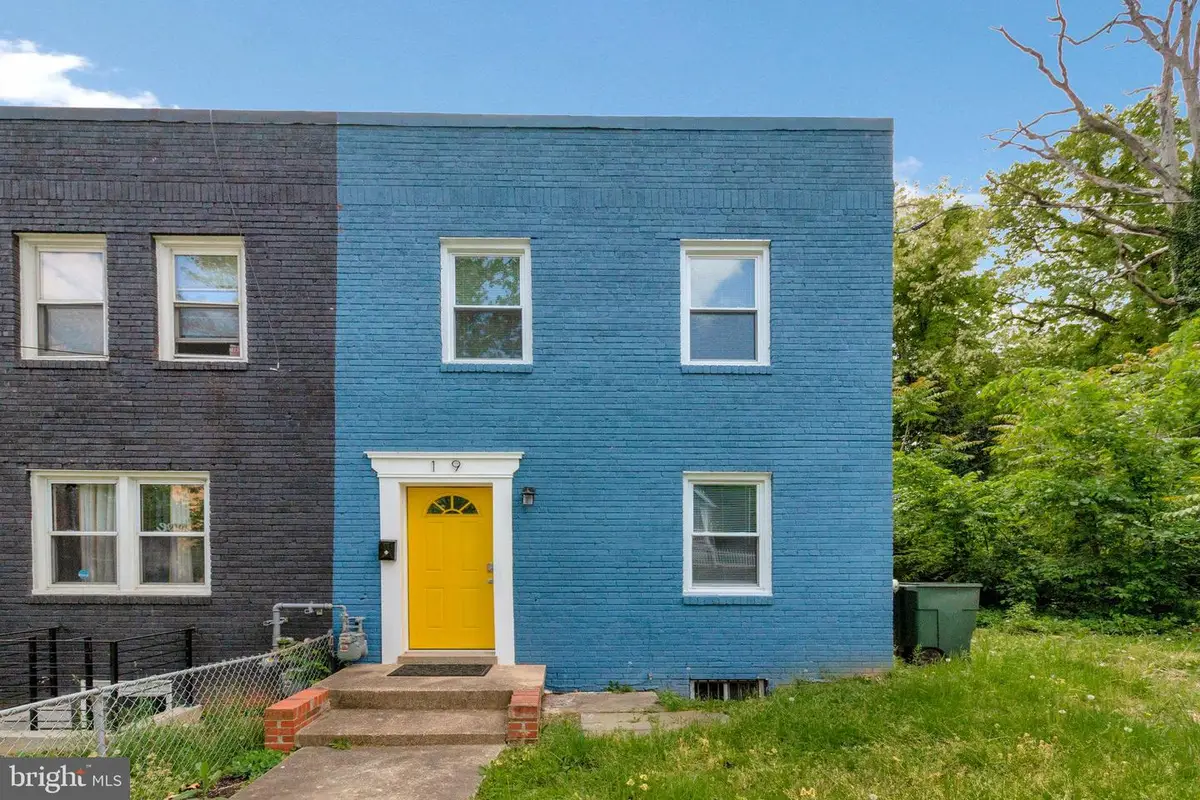 19 Atlantic St Se, Washington, DC 20032 - #1