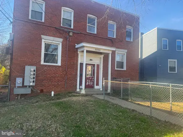 3205 Buena Vista Ter Se, WASHINGTON, DC 20020