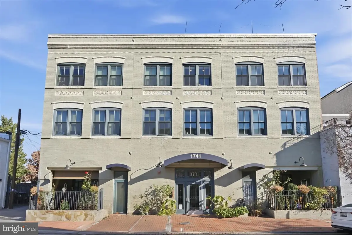 1741 Johnson Ave Nw #302, Washington, DC 20009 - Image #1