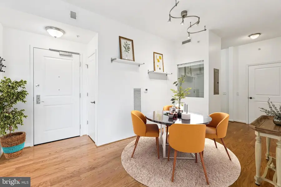 1390 Kenyon St Nw #416, Washington, DC 20010 - #3