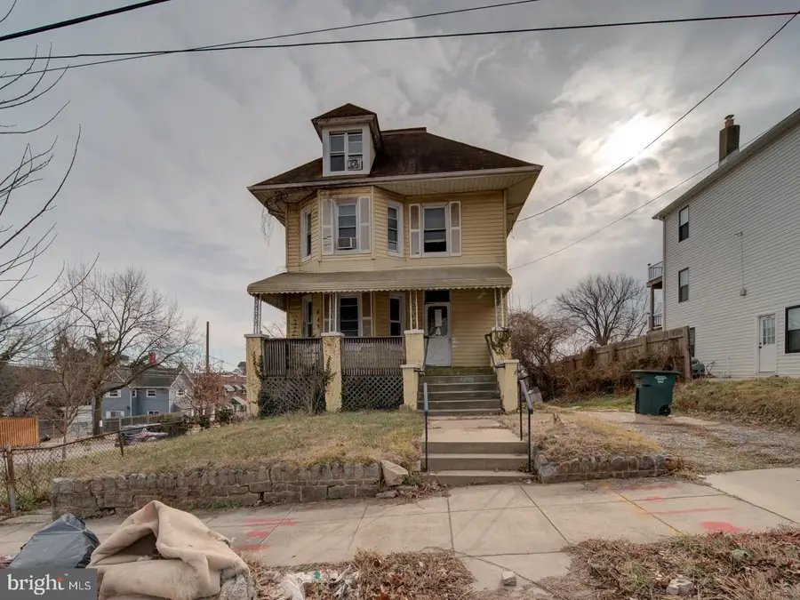 2015 Douglas St Ne, Washington, DC 20018 - Image #2