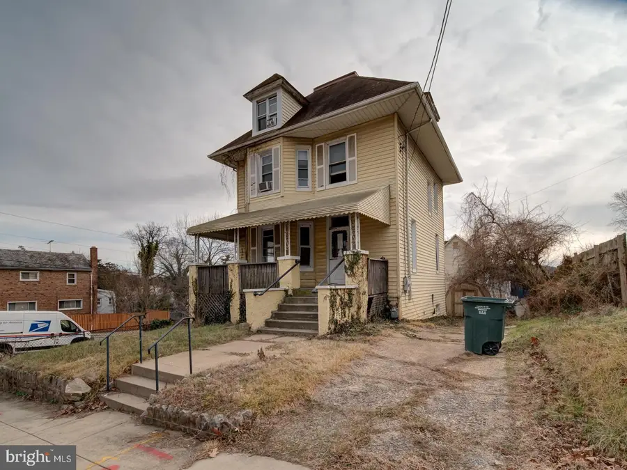 2015 Douglas St Ne, Washington, DC 20018 - Image #3