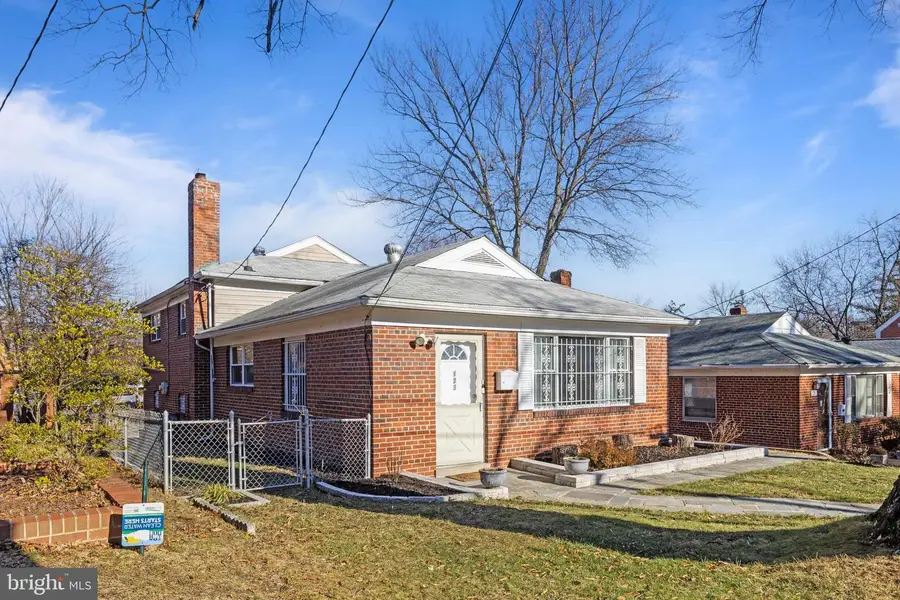 123 Walnut St Nw, Washington, DC 20012 - Image #2