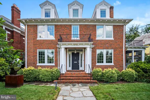 1610 Crittenden St Nw, WASHINGTON, DC 20011