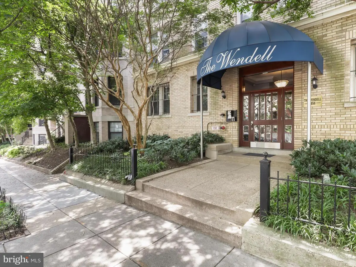 1858 California St Nw #33, Washington, DC 20009 - Image #1