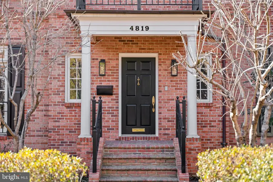 4819 Kemble Pl Nw, Washington, DC 20007 - Image #2