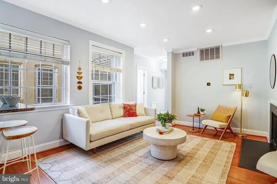 115 E St Se #302, Washington, DC 20003 - #3