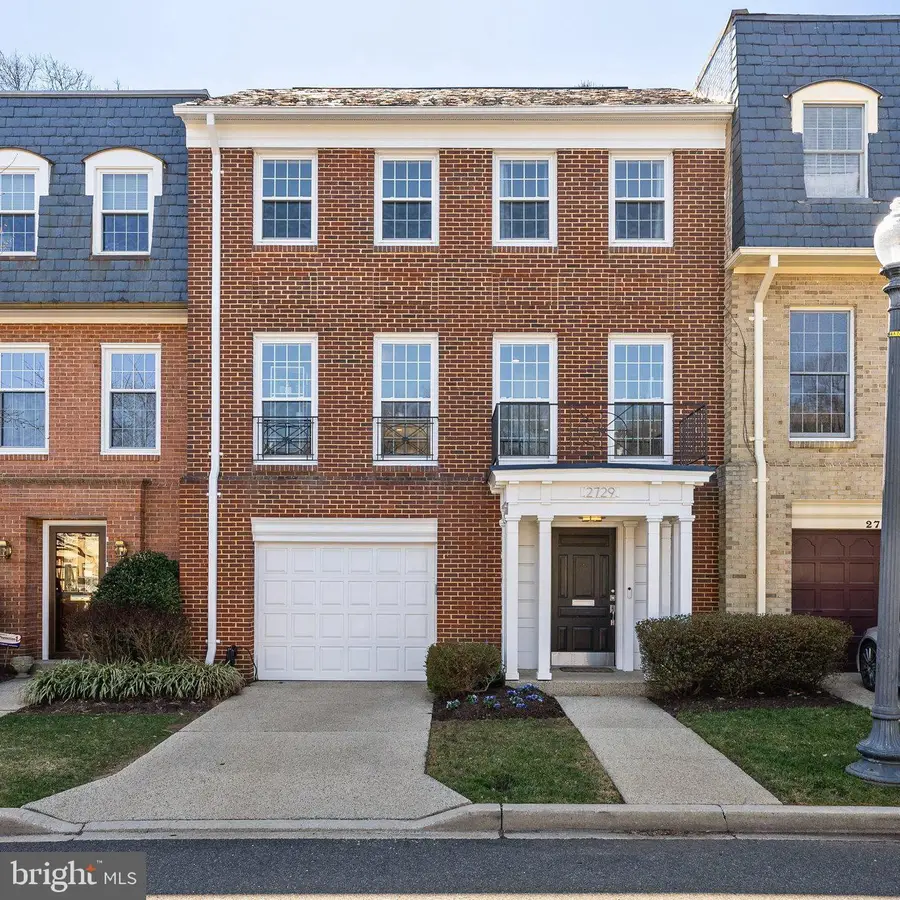 2729 Unicorn Ln Nw, Washington, DC 20015 - Image #2