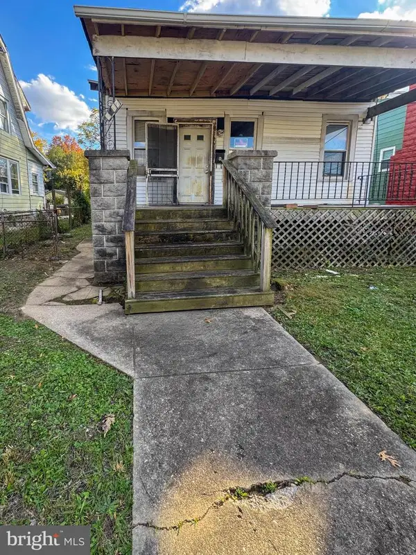 2017 Perry St Ne, WASHINGTON, DC 20018