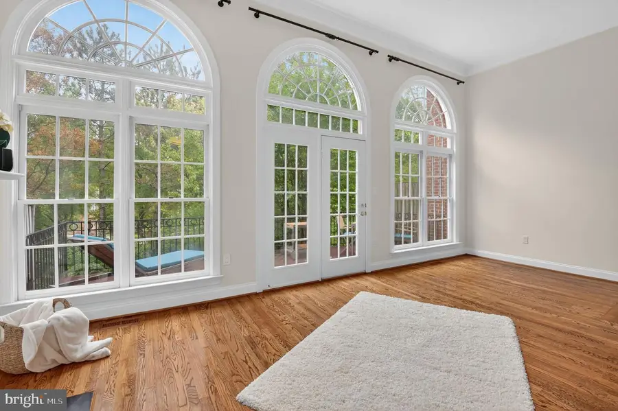 4015 Mansion Dr Nw, Washington, DC 20007 - Image #3