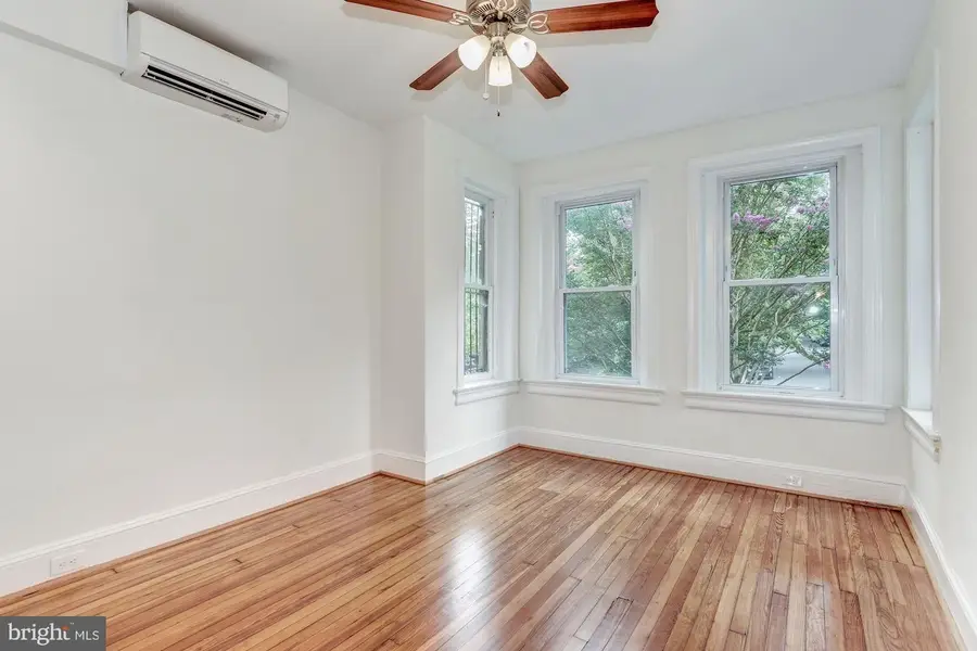 1674 Irving St Nw, Washington, DC 20010 - Image #2