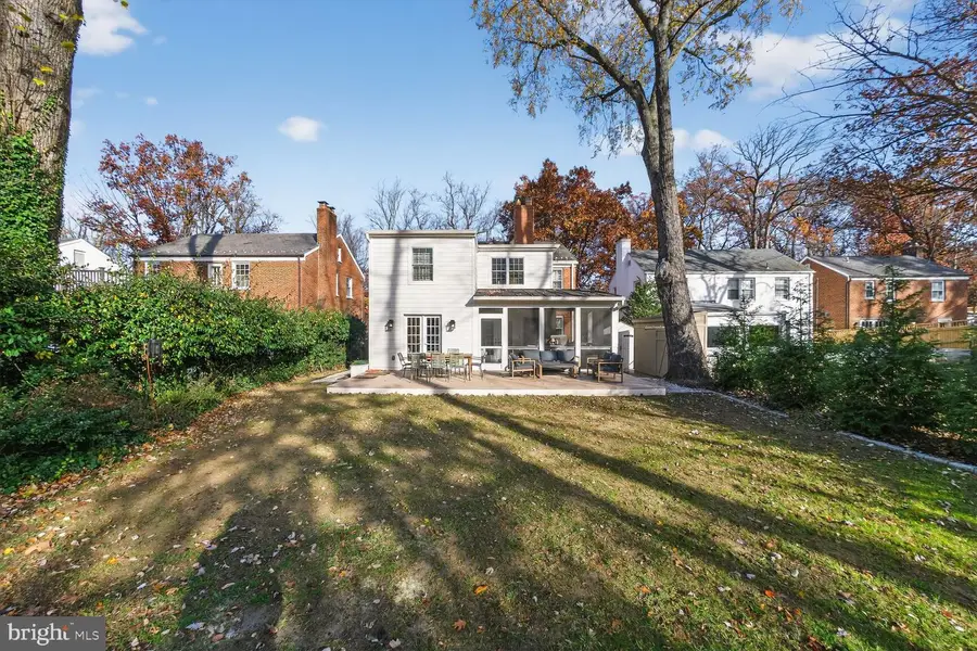 3262 Aberfoyle Pl Nw, Washington, DC 20015 - Image #2