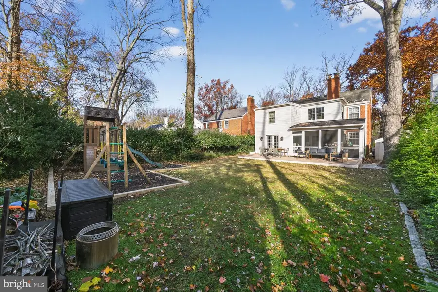 3262 Aberfoyle Pl Nw, Washington, DC 20015 - Image #3