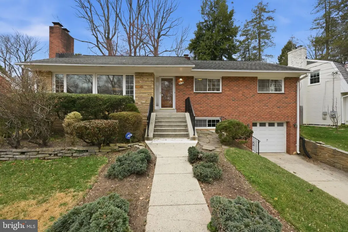 8112 West Beach Nw, Washington, DC 20012 - #1