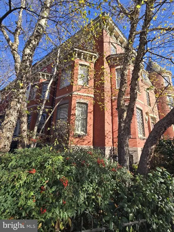 17 Logan Cir Nw, Washington, DC 20005 - #2