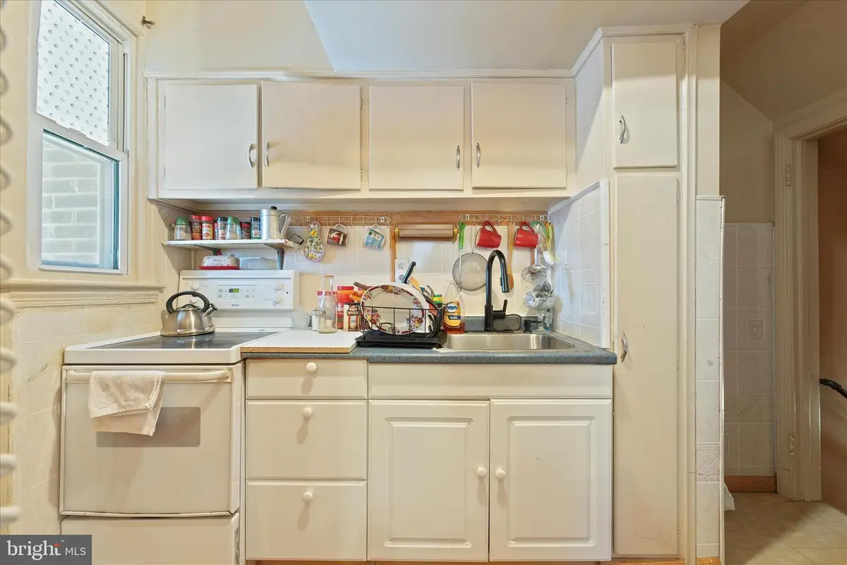 406 Brandywine St Se, Washington, DC 20032 - #1