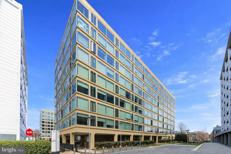 1101 3rd St Sw #206, Washington, DC 20024 - #2