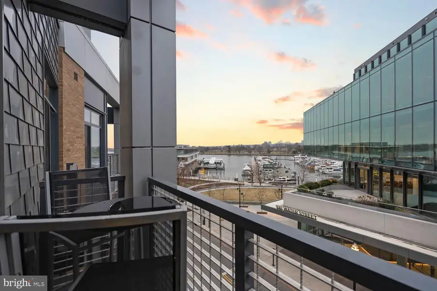 525 Water St Sw #403, Washington, DC 20024 - #3