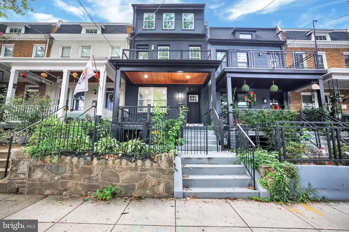 623 Longfellow St Nw, Washington, DC 20011 - #1