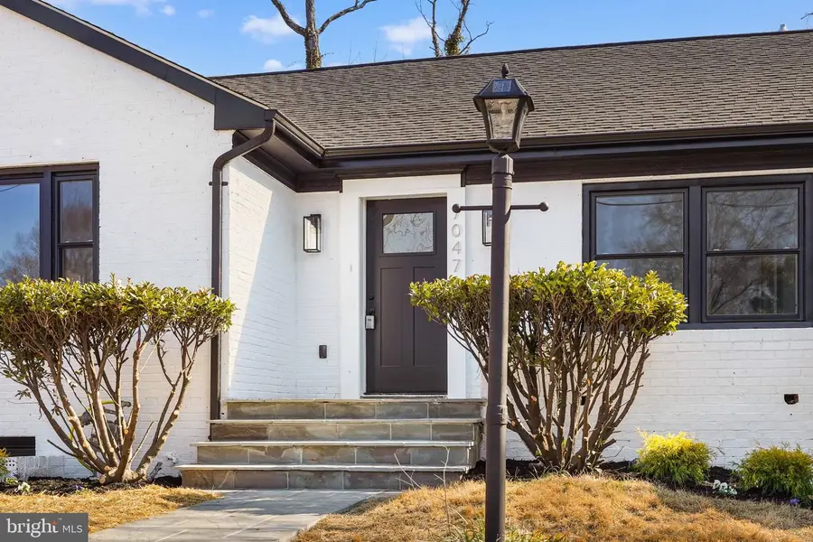 7047 Wyndale St Nw, Washington, DC 20015 - #3