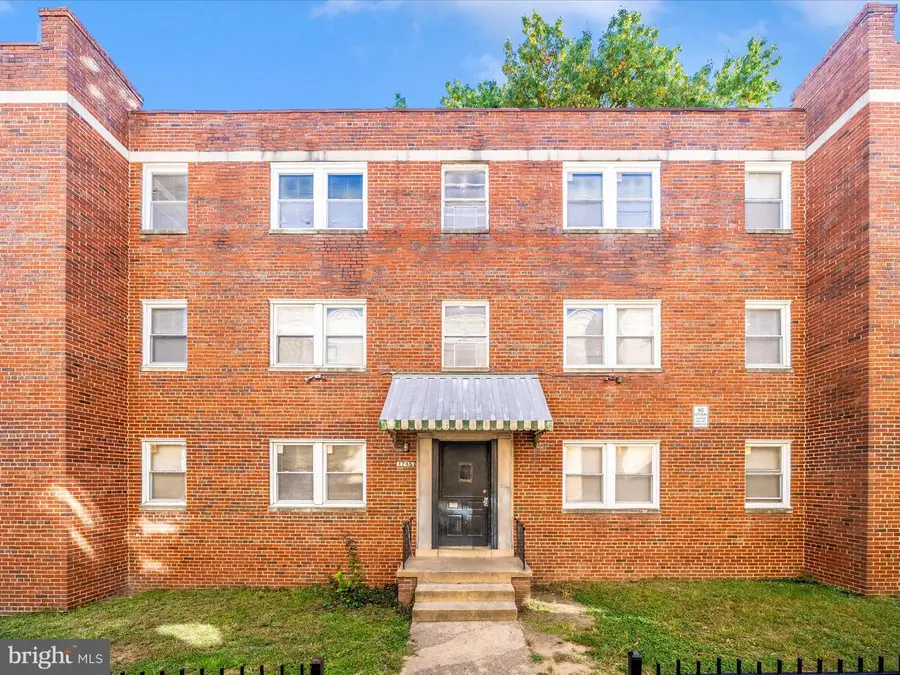 1745 T St Se, Washington, DC 20020 - #2