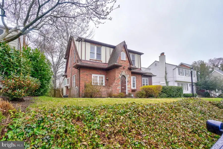 4946 Butterworth Pl Nw, Washington, DC 20016 - #2