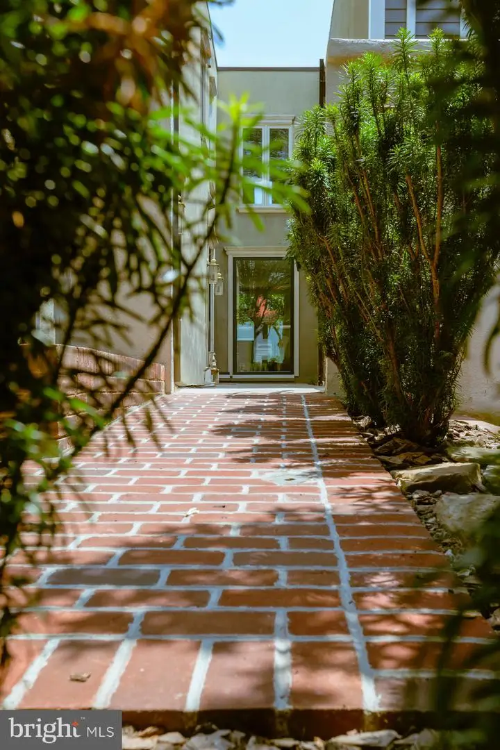 524 6th St Se, Washington, DC 20003 - #2