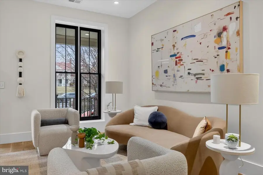 629 South Carolina Ave Se, Washington, DC 20003 - #3