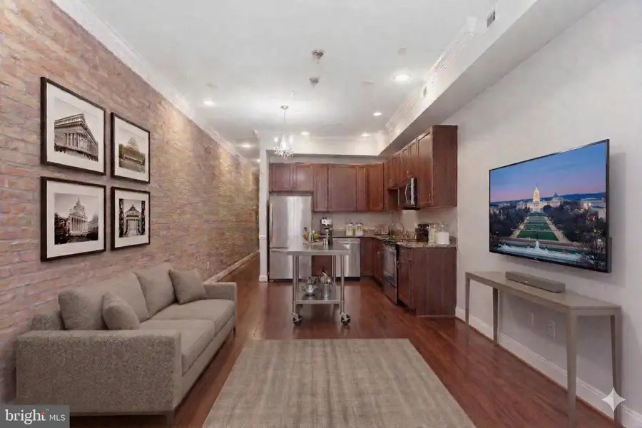 1430 Newton St Nw #201, Washington, DC 20010 - #2