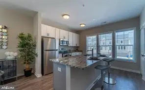 454 Woodcrest Dr Se #454b, Washington, DC 20032 - #1