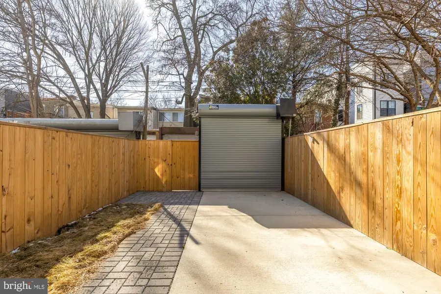 422 Warner St Nw #2, Washington, DC 20001 - #3