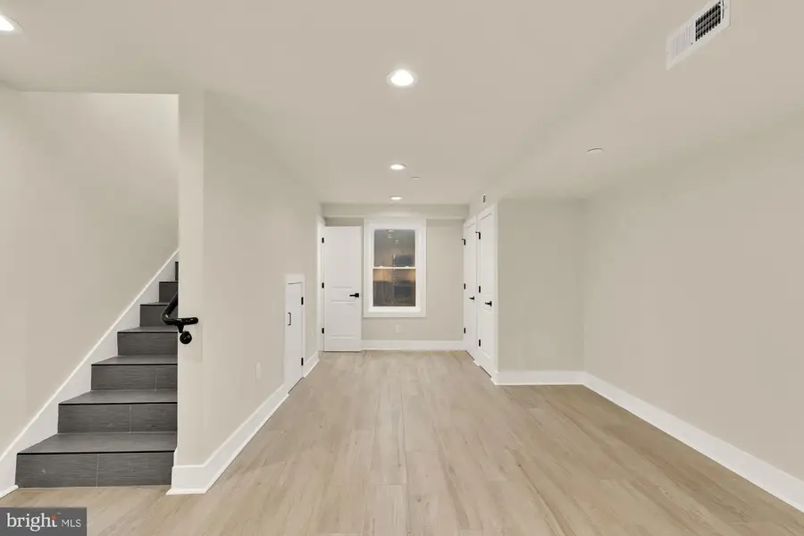 422 Warner St Nw #1, Washington, DC 20001 - #3