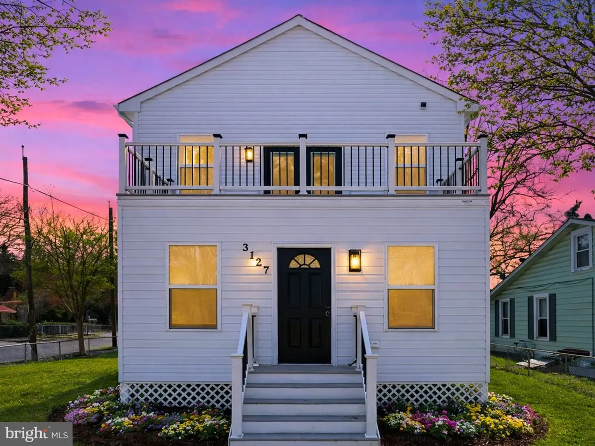 3127 G St Se, Washington, DC 20019 - #1