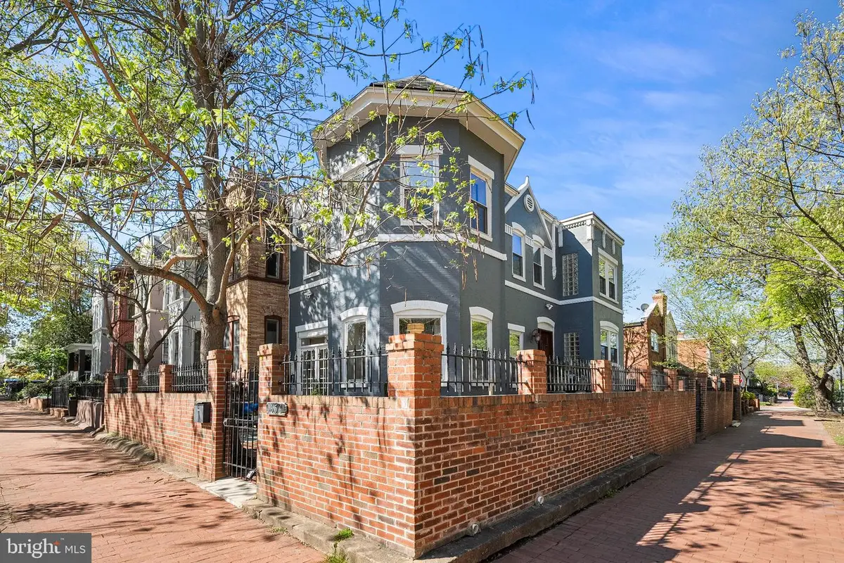 656 9th St Ne, Washington, DC 20002 - #1