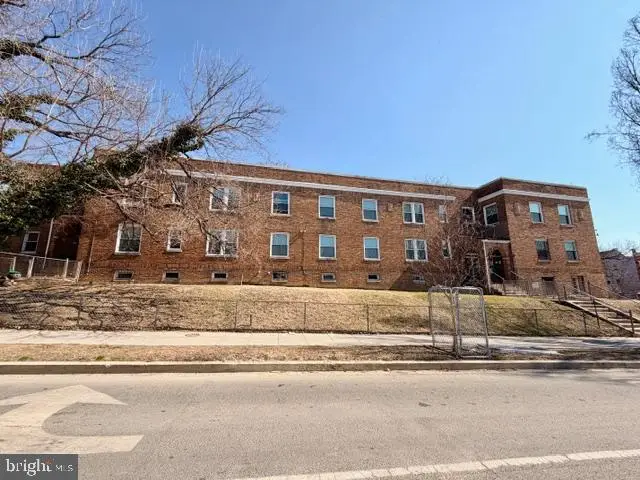 3709 13th St Nw #105, Washington, DC 20010 - #1